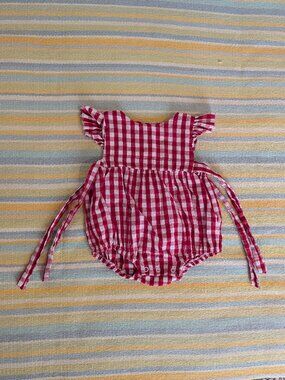 ⭐ Three Sisters Red & White Plaid Bubble Romper 9m